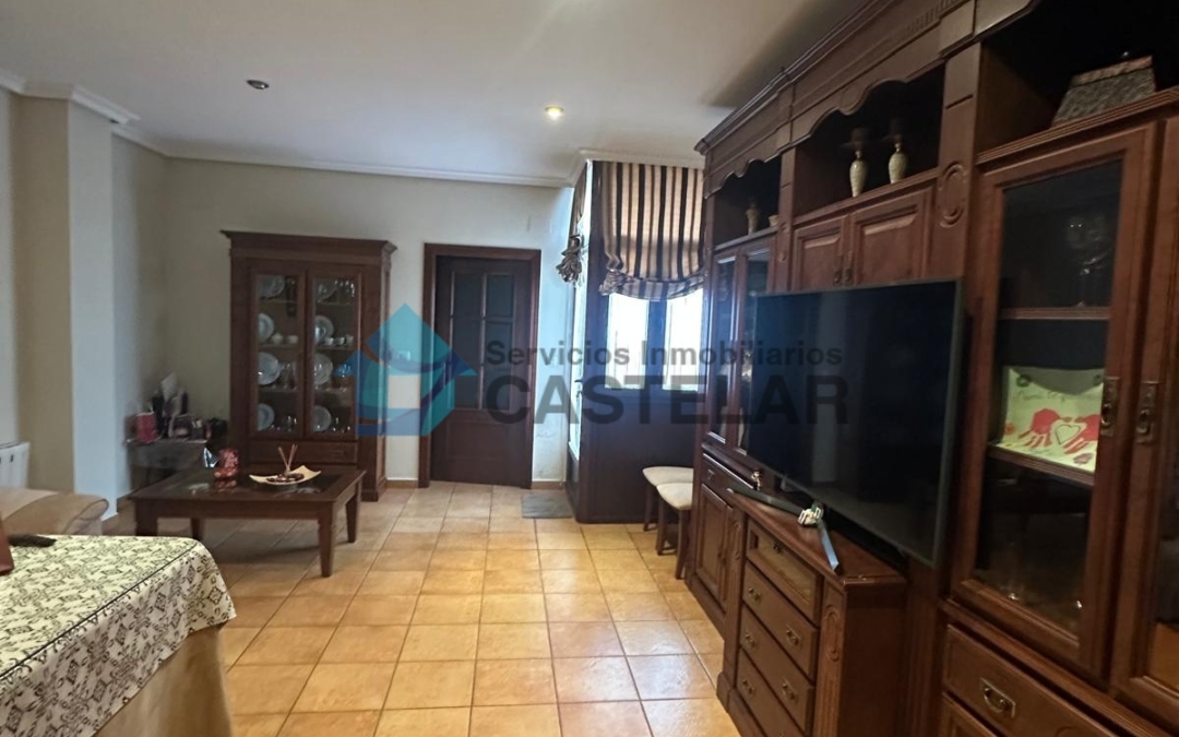 Vivienda más garaje en Calle La Luz (Jerez de los Caballeros).