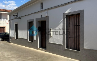 Vivienda en Calle Pedro Doménech (Almendral)